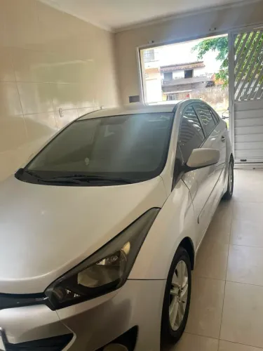 Hyundai HB20S C.plus/c.style 1.6 Flex 16V Mec.4p 2015