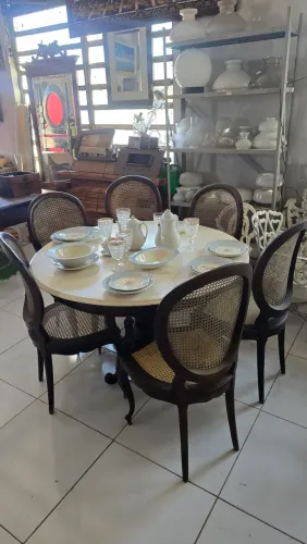 Mesa Antiga em Jacarandá com 6 cadeiras