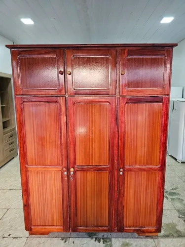 Guarda roupa usado de macacauba