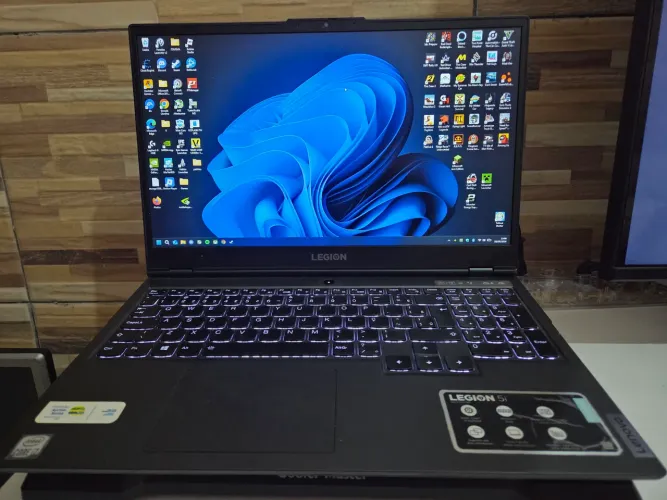 Lenovo Legion 5i