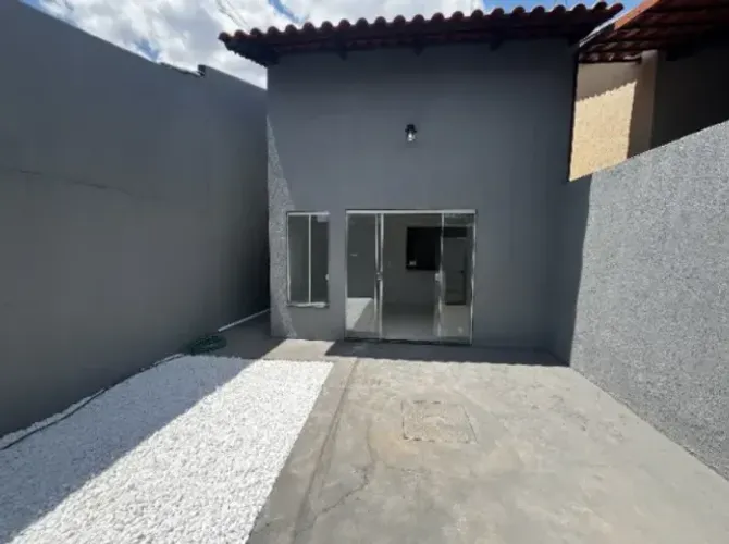 Casa no Setor Estrela Dalva, reformada, com 2Q sendo um suite, Direto com proprietário