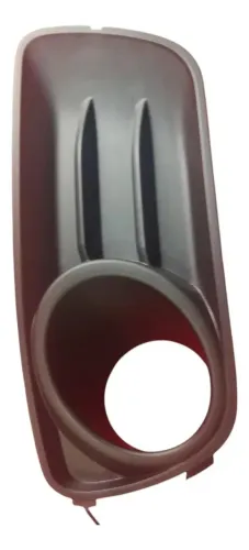 Moldura Farol Milha Direito Com Furo Palio Siena 2010 A 2015