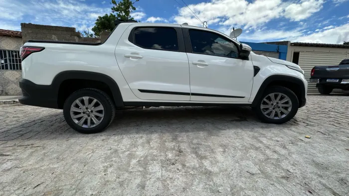 Fiat Strada Freedom 1.3 Flex 8V CD 2021