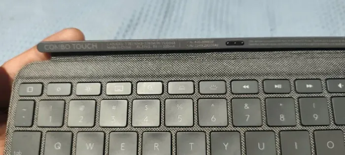 Teclado ipad. Apenas o teclado. Leia