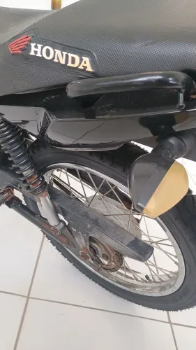 Moto muito boa..