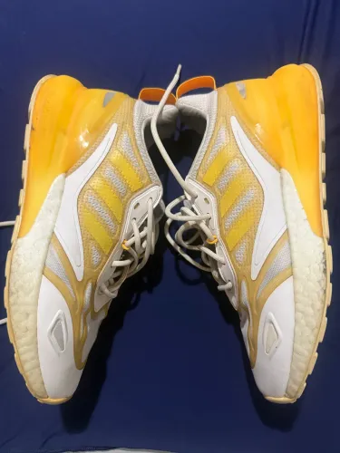 Tenis adidas zx 2k boost - branco e laranja - tam 38