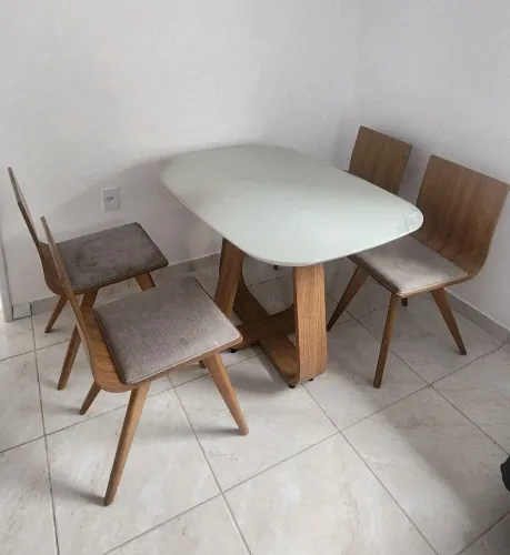 Mesa de Jantar **MANDA OFERTA HOJE **