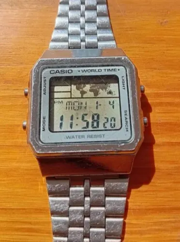 Relógio casio Word time hora mundi