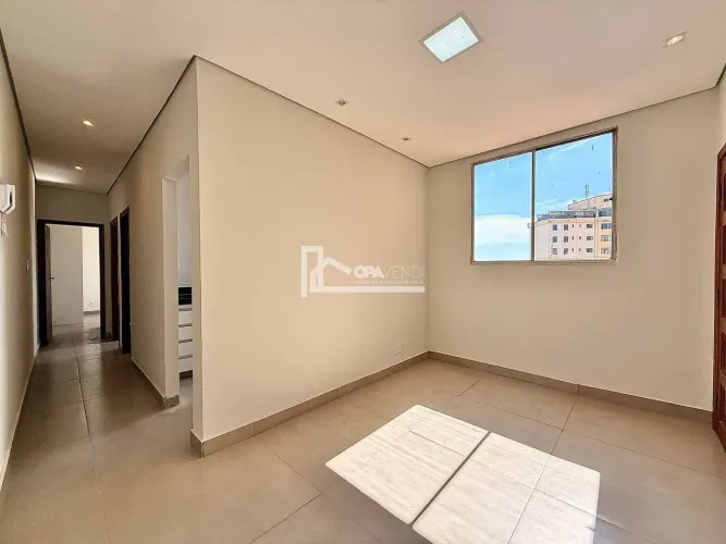 Apartamento Reformado com Planejados à Venda no Bairro Planalto, 2 Quartos, 1 Vaga