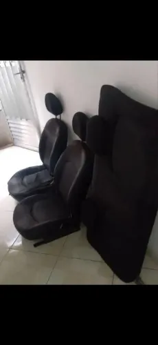 Banco p/Peugeot 206 somente encosto traseiro