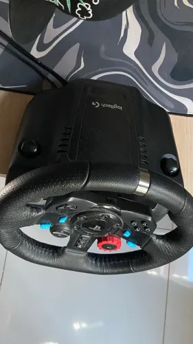 Logitech G29 com Pedais