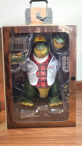 Neca Dino Família Dinossauro (earl Sinclair) Figure Colecion