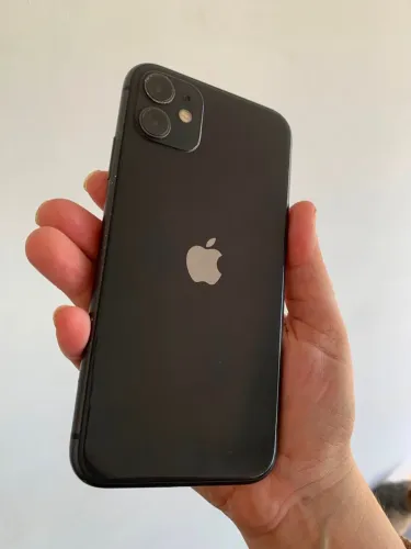 VENDO IPHONE 11