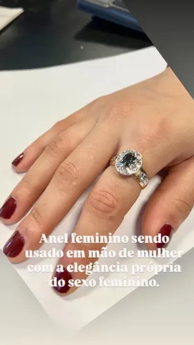 Anel de Formatura do Magistério de Ouro 18K e Pedra Preciosa Turmalina Verde Natural, 1971