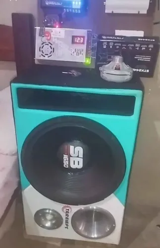 Vendo caixa trio 15 residencial Nova 