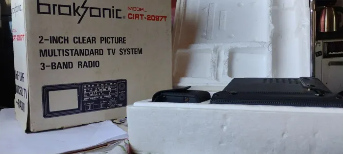Vendo rádio tv anos iitenta