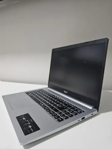 Notebook acer i3 10°geração