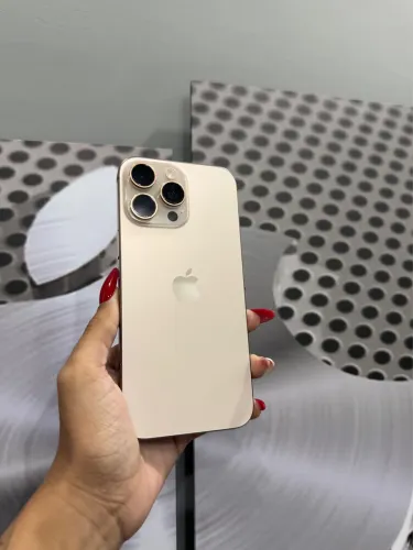 iPhone 16 PRO MAX 512GB- bateria 92%