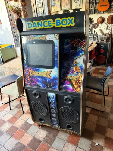 Maquina Musical Dance Box Funcionando