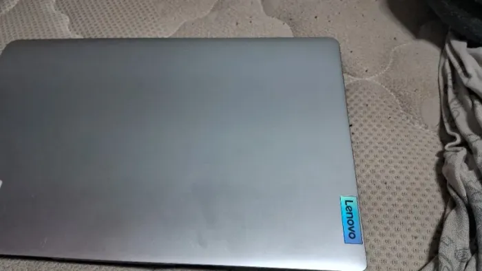 Notebook Lenovo Intel core i5-1235U 8gb ssd 512gb Windows 11 perfeito