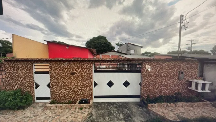 Alugo casa na cidade nova 1