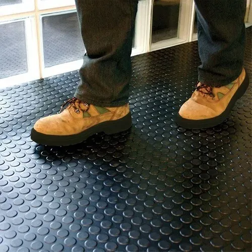 Piso Emborrachado tipo Moeda ou Liso laminados