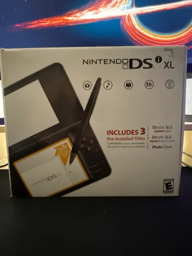 Nintendo DSi XL PRETO - Leia