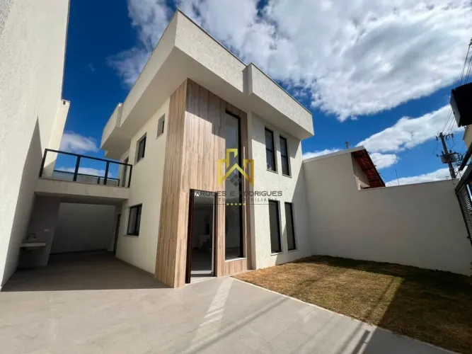 Casa Moderna na melhor localização do Planalto