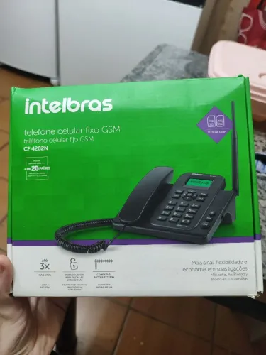 Telefone celular fixo GSM Intelbras