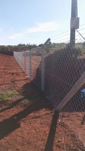 Vende se alambrado poste Gradil 