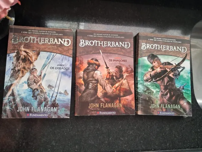 Brotherband John Flanagan - Livros 1, 2 e 3