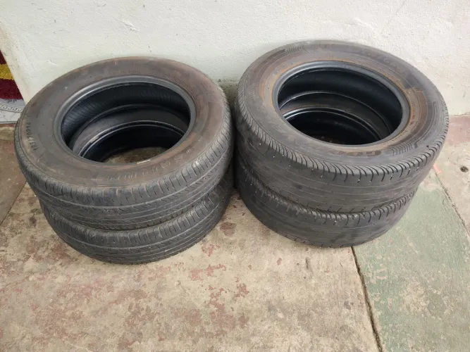 PNEUS 185/70 R14