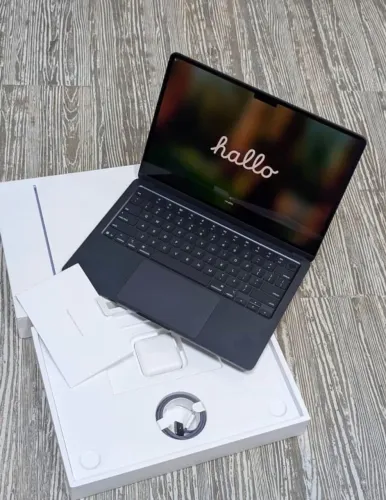 MACBOOK | 16GB | 512 SSD | M4