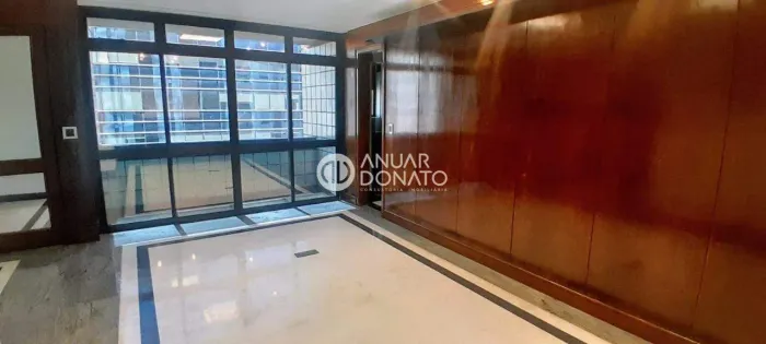 Savassi - Sala(s) à venda na Anuar Donato