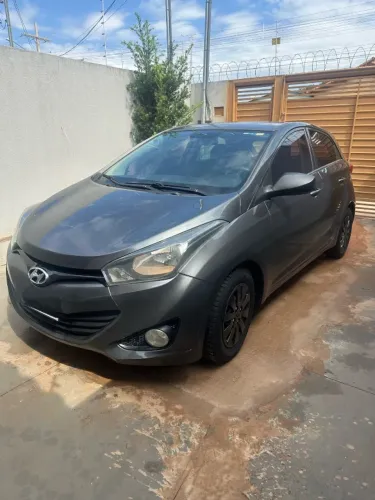 Hyundai HB20 Comf./c.plus/c.style 1.0 Flex 12V 2013