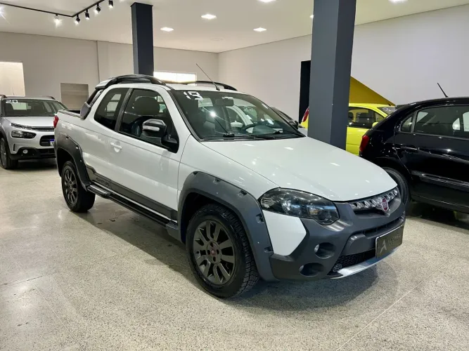 Fiat Strada Adventure 1.8 MPI 8V 103cv CE 2019