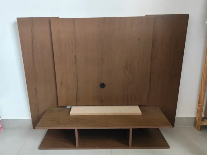 Painel de TV de parede (1,20x0,90)