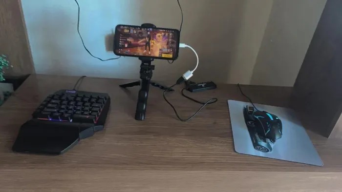 VENDO MOBILADOR COMPLETO EM EXCELENTE ESTADO ESTOU VENDENDO POR QUE NÃO ME ACOSTUMEI