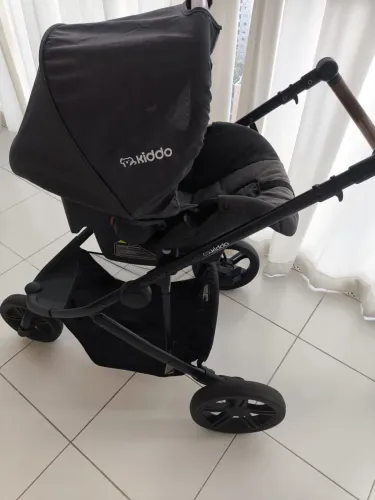 Carrinho de bebê  mais Moisés mais bebê conforto Galzerano Kiddo Trek