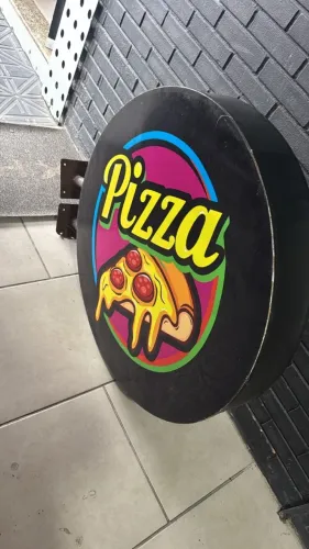 Placas decorativas redondas 90x90 para pizzaria/hamburgueria