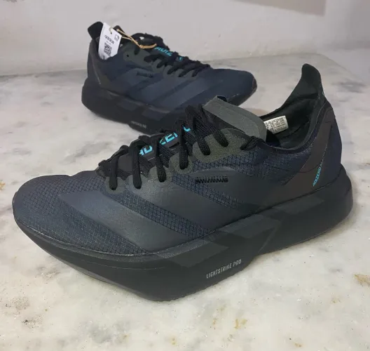 Adidas Adizero Adios Pro 4 - preto
