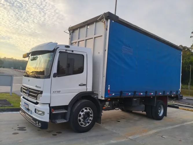 1718 atego Toco Sider