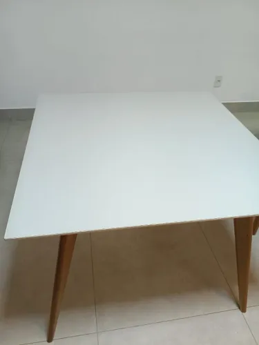 MESA DE VIDRO PARA 4 CADEIRAS EM EXCELENTE ESTADO