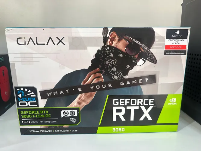 Placa de vídeo RTX 3060 8GB GALAX na caixa
