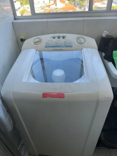 Máquina de lavar roupa Eletrolux