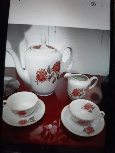 Jogo de café de porcelana 12 xícaras