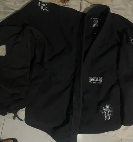 Kimono vouk A2 jiu jitsu USADO POUCAS VEZES