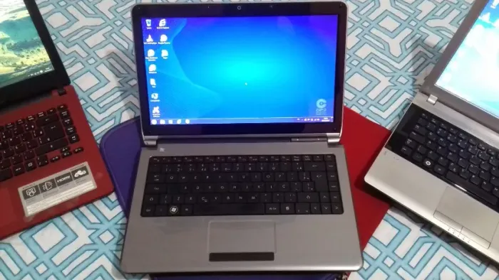 Notebook Itautec Intel Core i3, 4gb, HD 500 Gb Win10 R$ 100,00 desconto no pix ou até 10x