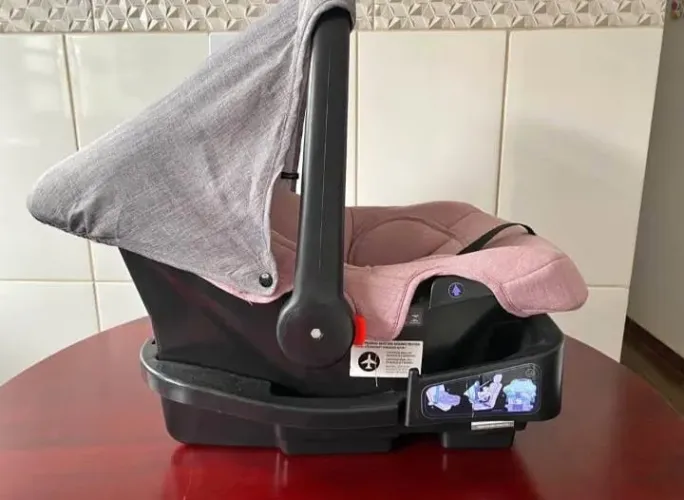 bebê conforto cosco