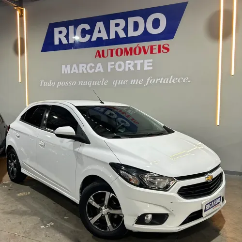 Chevrolet Onix Hatch LTZ 1.4 8V Flex Mec. 4P 2019